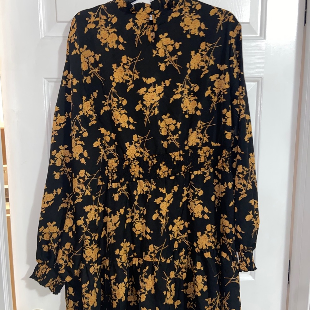 SHEIN plus curve long sleeve dress